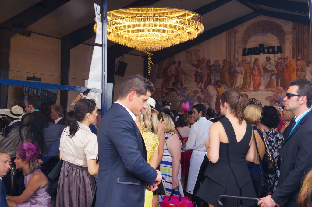 Melbourne Cup 2014 Couturing Social Snaps35