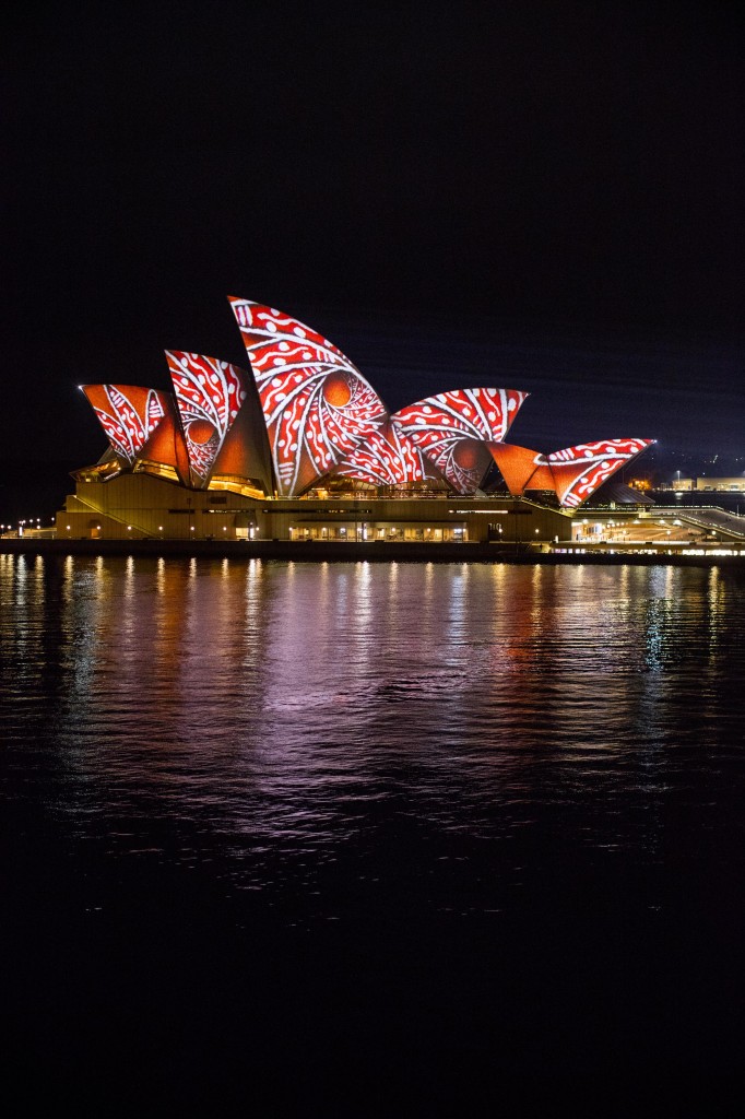 Vivid Sydney 2016, Opera House, Lighting The Sails 'Songlines.