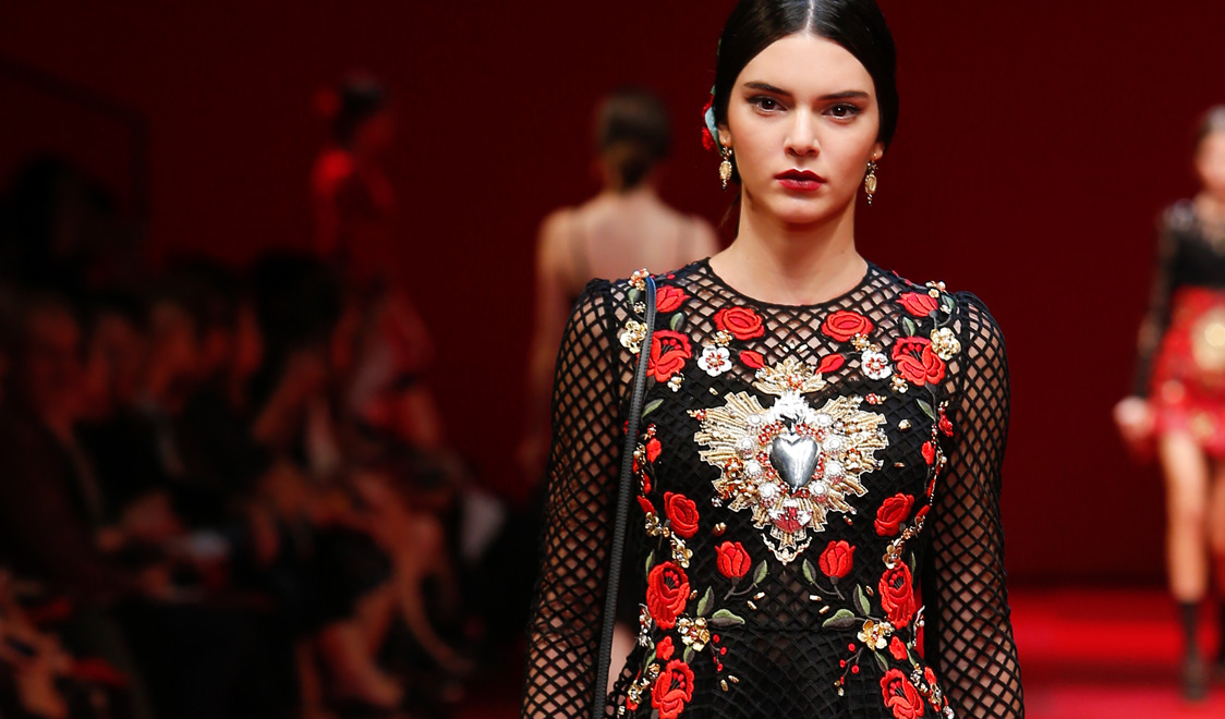 KENDALL JENNER NAMED AS THE NEW FACE OF ESTEE LAUDER