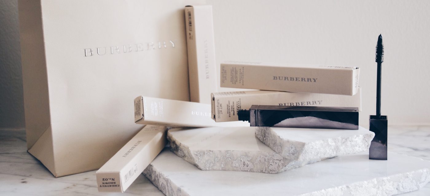 EXCLUSIVE BURBERRY GIVEAWAY