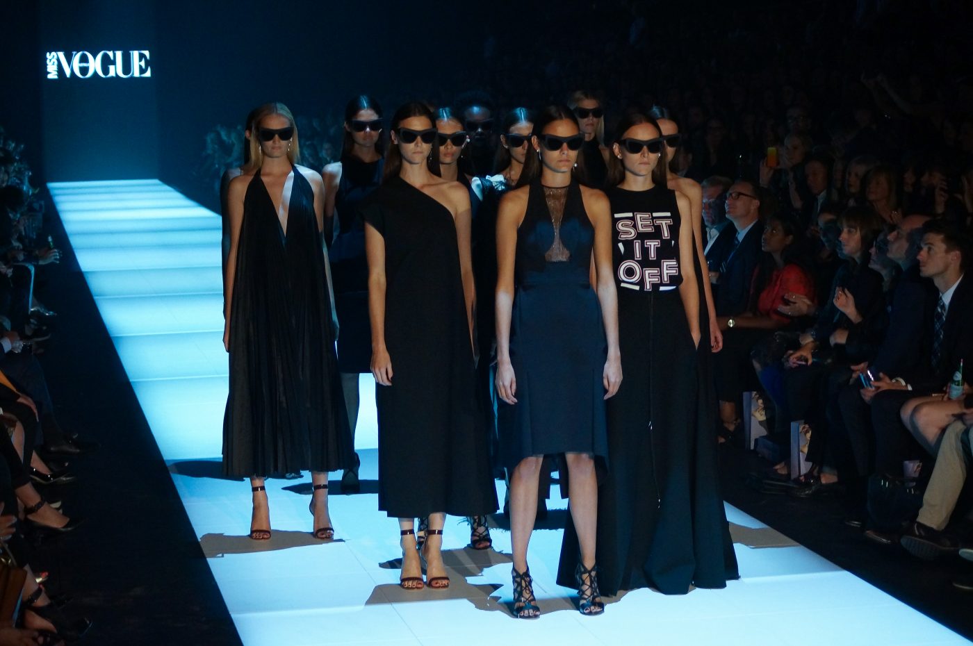 VAMFF PREMIUM RUNWAY 1 PRESENTED BY MISS VOGUE