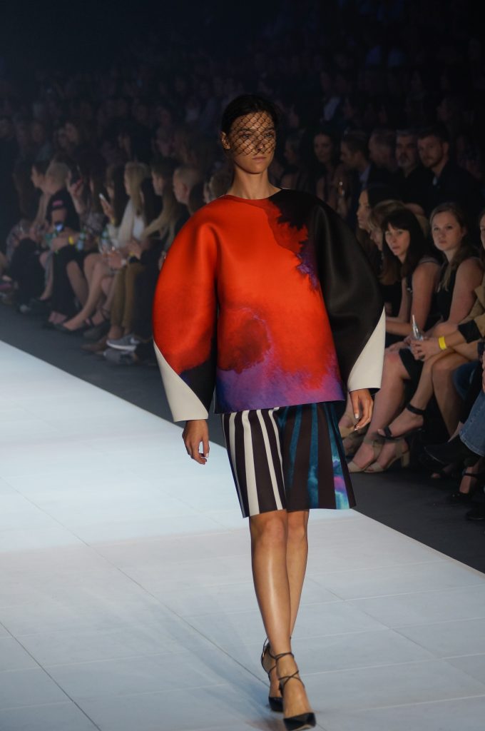 runway_nat_grad_showcase_couturing_vamff15_2 - Couturing.com