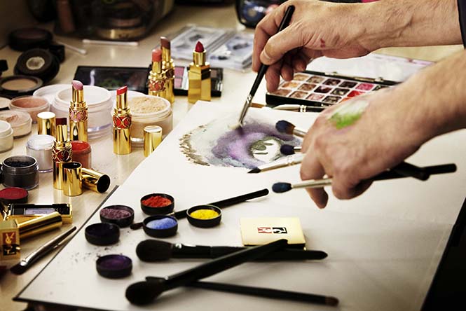 TALKING BEAUTY WITH YVES SAINT LAURENT INTERNATIONAL MAKEUP DIRECTOR LLOYD SIMMONDS