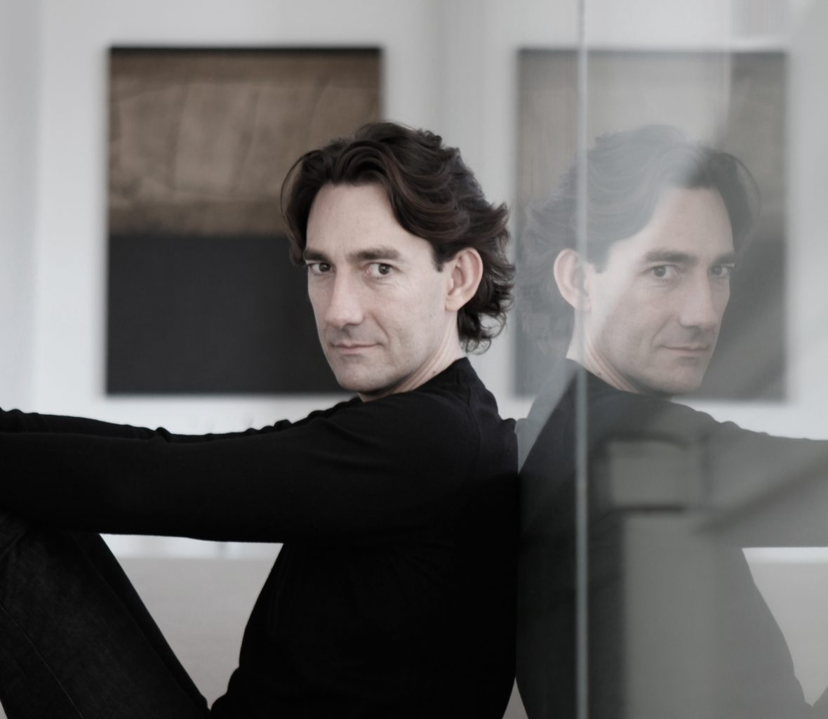 THE INNOVATORS: DESIGNER GWENAEL NICOLAS (WATCH)