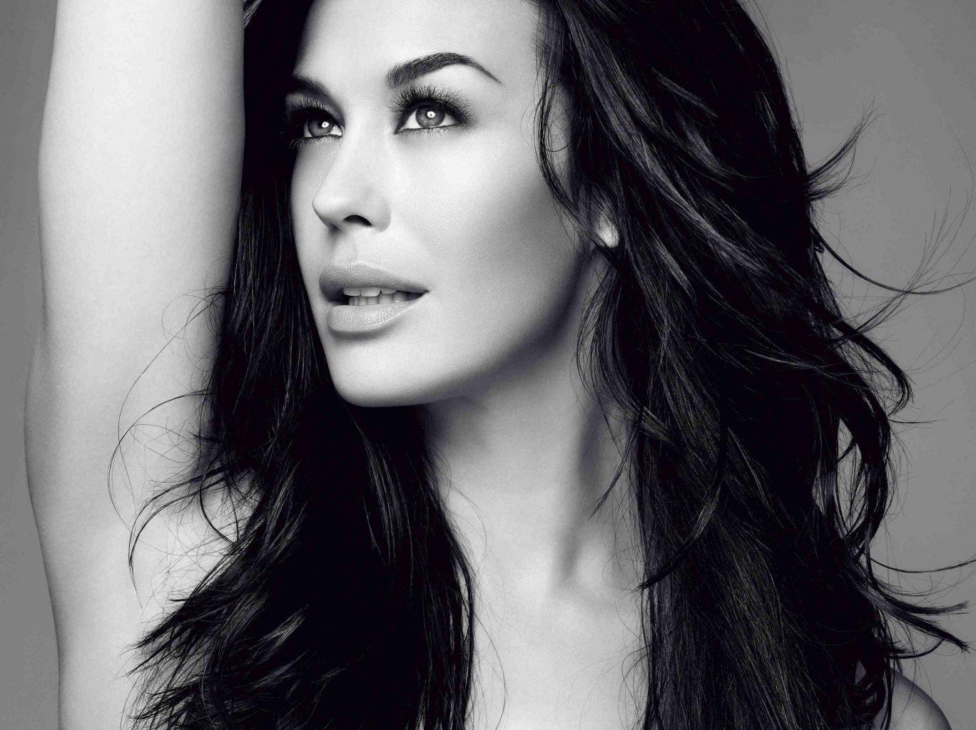 TOP TIPS FOR BEAUTIFUL WINTER HAIR