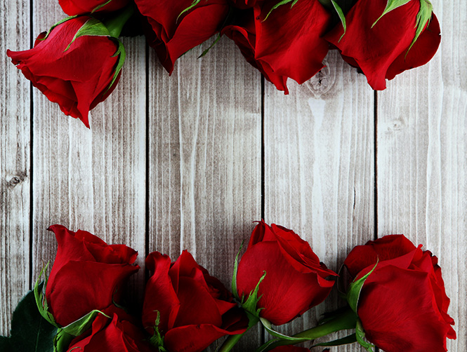 VALENTINE’S DAY BEAUTY & LIFESTYLE GIFTS FOR HER