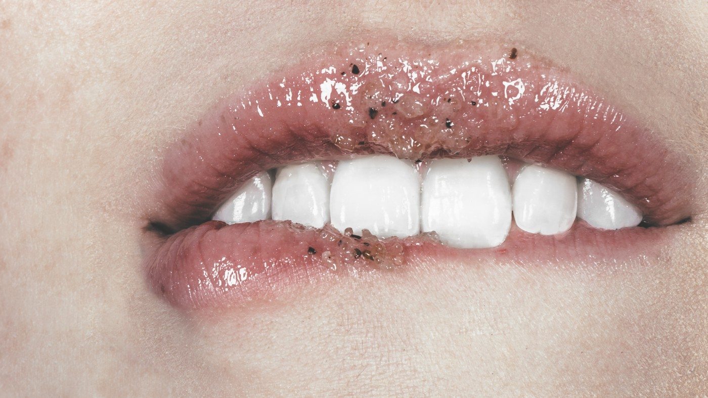 A VERY FRANK GUIDE TO MAKING INTERNATIONAL KISSING DAY THE PERFECT DAY